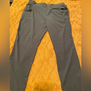 Women’s Green lightweight hikingPants